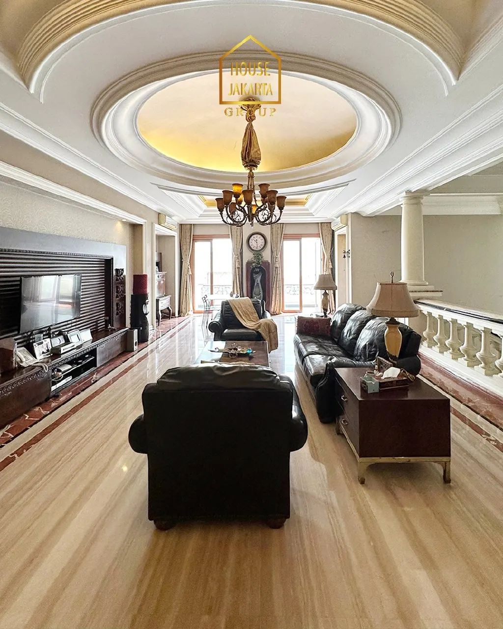 HS1626 Luxury House 3 Lantai, Marmer Impor, Ada Lift, Lokasi Elite Dekat Komplek Menteri.