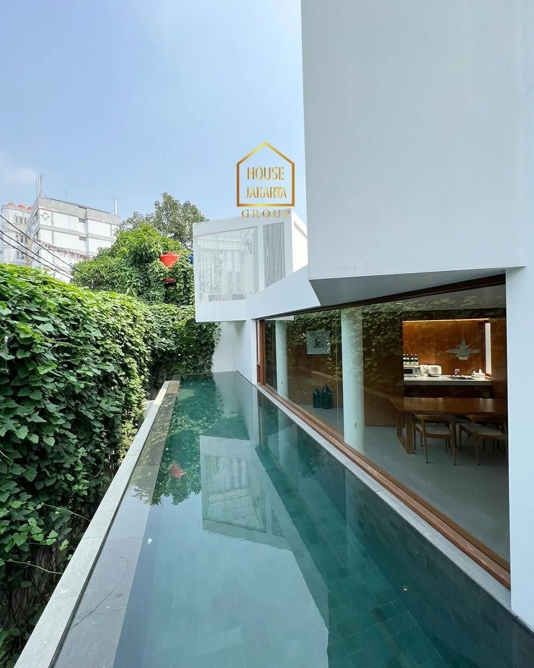 HS1630  Luxury Bran New Modern House Designed By Andra Matin 