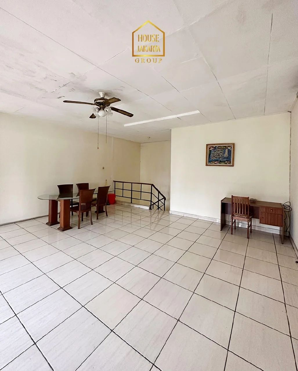 HS1632 Kost - kostan 2 Lantai Termurah, Parkiran Luas, Lokasi Strategis di Segitiga Emas, Kuningan