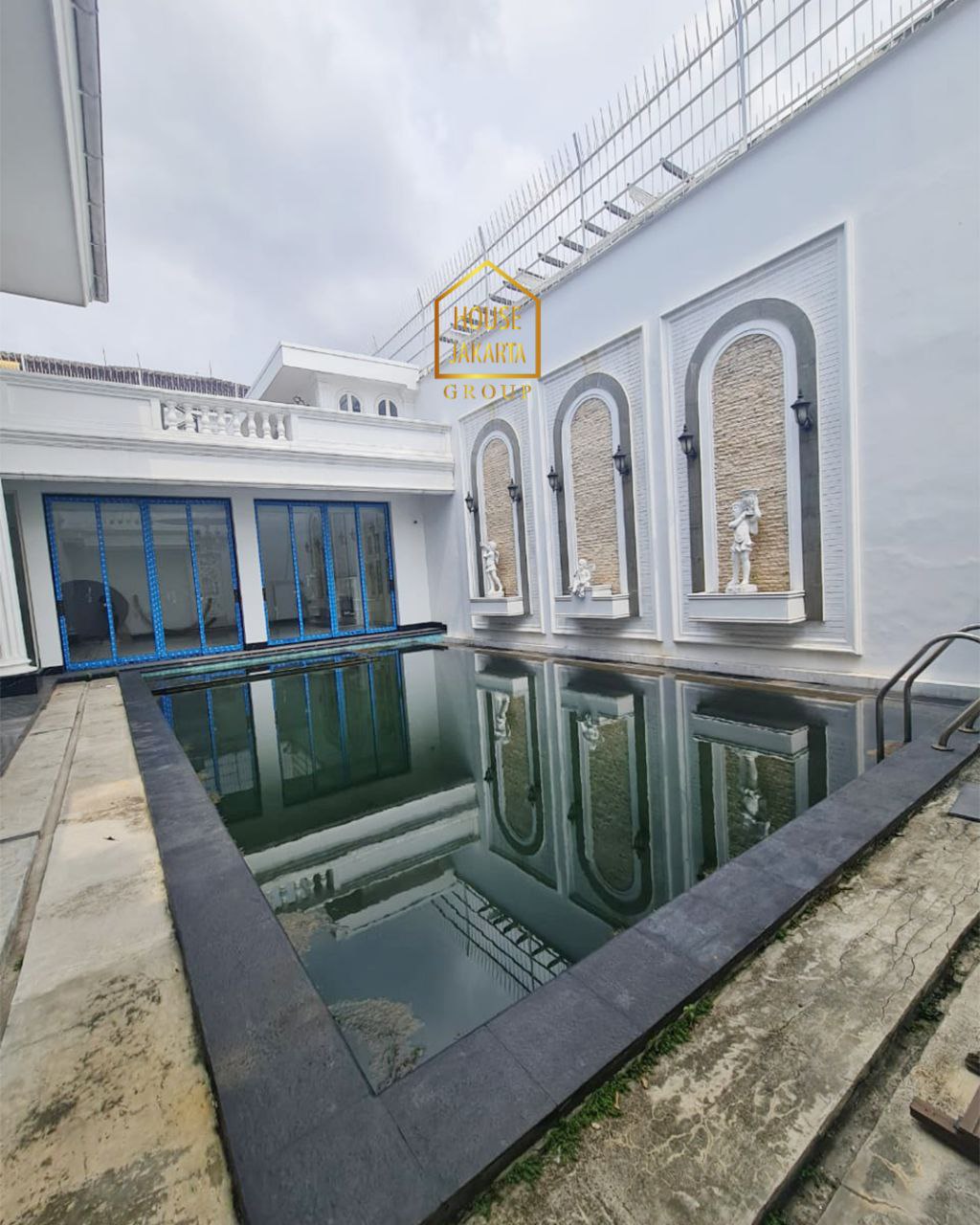 HS1658 Rumah 2 Lantai. Lingkungan Tenang, Elite, & Asri. Tidak Tusuk Sate. Lokasi Bagus