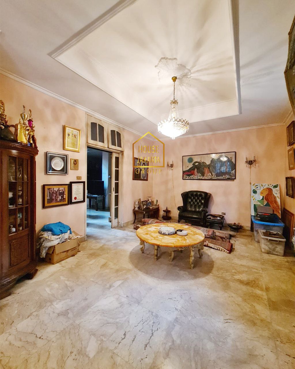 HS1664 Rumah 2 Lantai Dengan  Akses Jalan Lebar. Lingkungan Elite & Tenang. Dekat Stasiun MRT