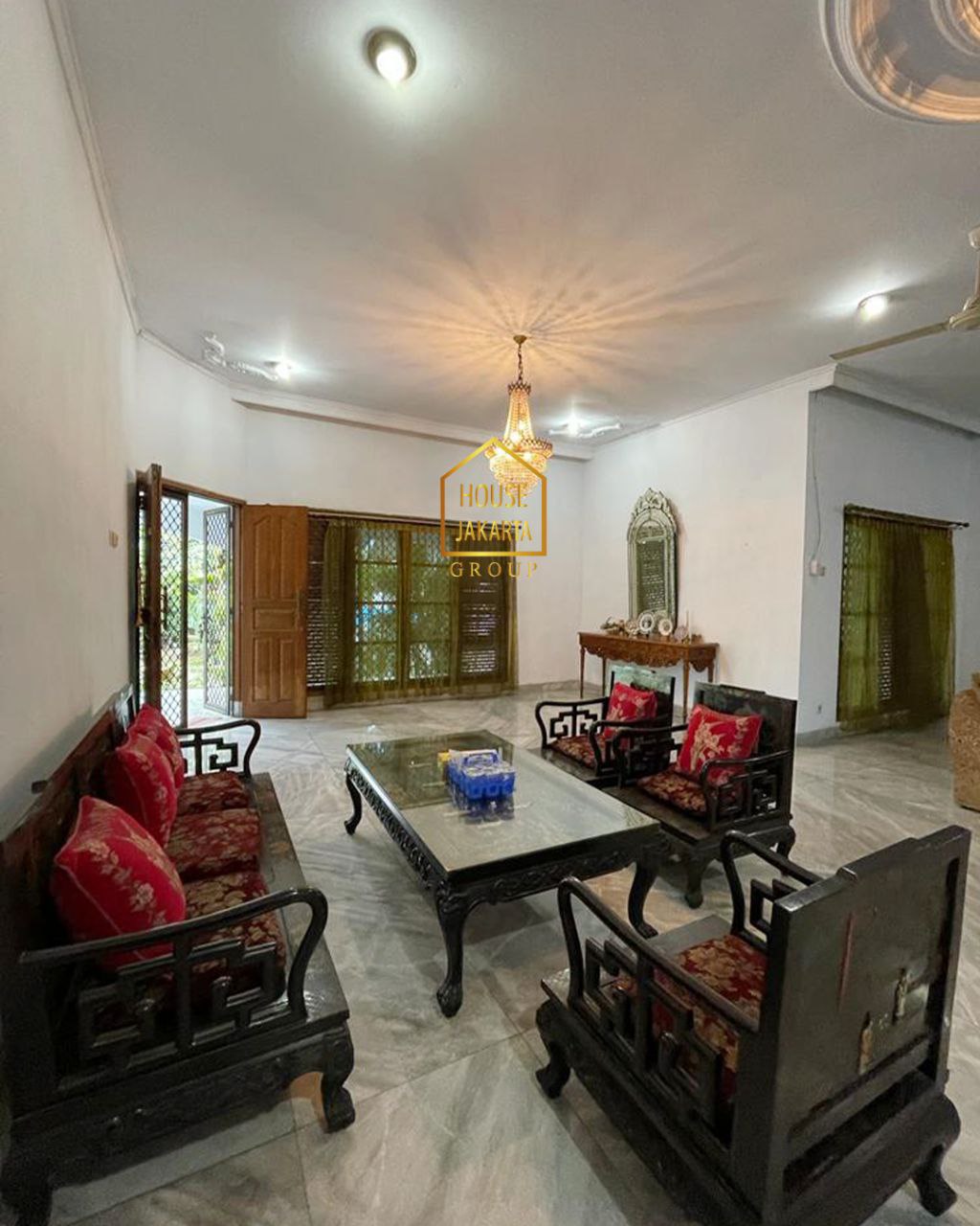 HS1666 Bangunan Murah Dekat CBD Ciledug & Tol JORR, Bisa Usaha, Kantor & Gudang