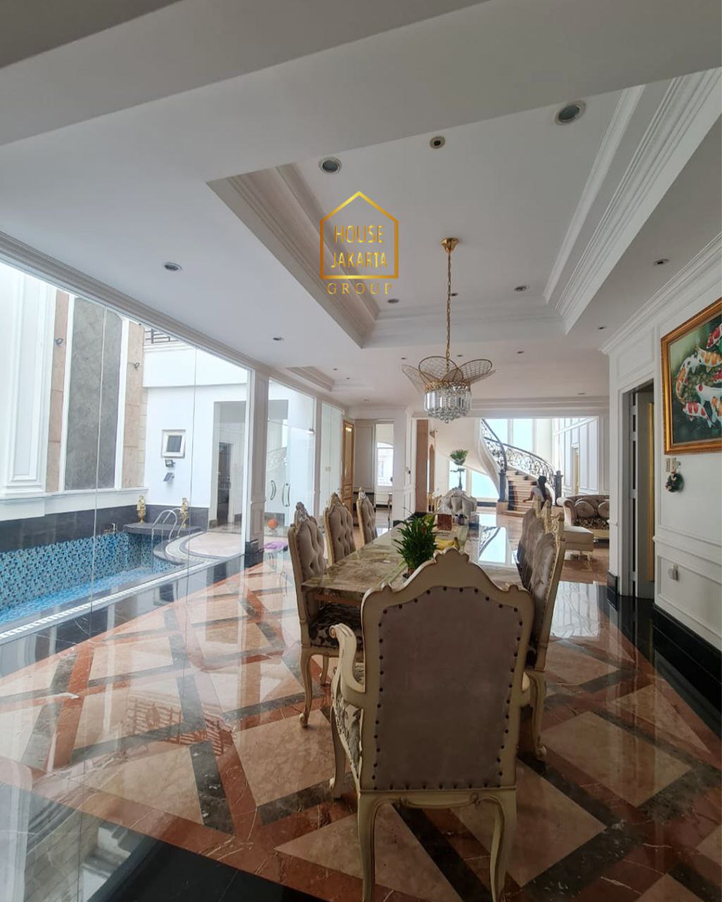 HR1667 Bangunan 3 Lantai Ada Basement & Pool • Hadap Timur • Jalan Lebar • Lingkungan Tenang