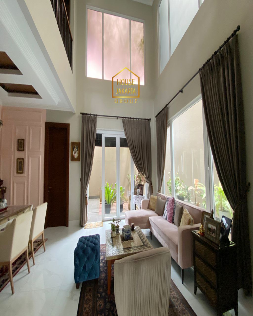 HS1668 Rumah 2 Lantai Siap Huni • Jalan Lebar • Lingkungan Elit & Tenang • Dekat Simatupang