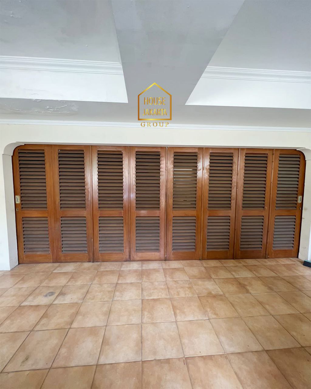 HS1706 PONDOK INDAH 2 lantai Rumah Dijual Murah 18,9M Siap Huni Prime Location Dekat PIM