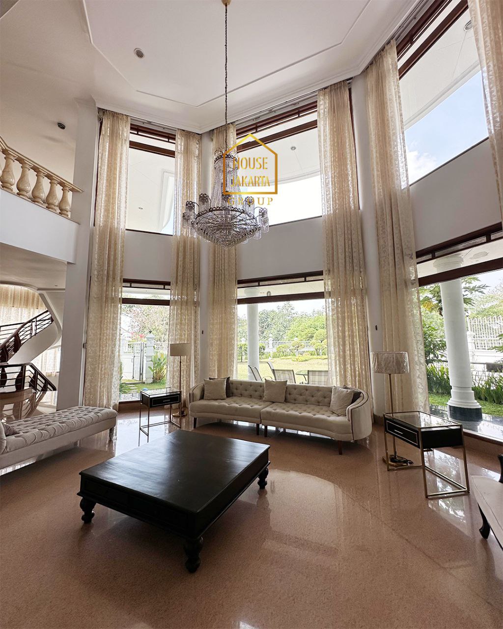 HS1708 Classic House Setiabudi - Bandung, Exclusive and Classy Tranquility