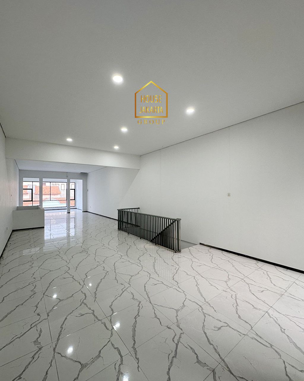 CS1714 Ruko Kemang Brand New 2 Lantai • 5 meter x 26 meter • Hadap Timur • Bebas Banjir