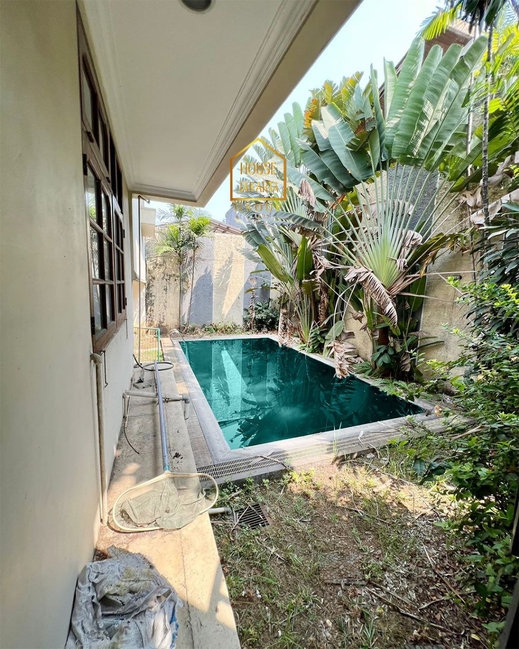 HS1715 Rumah Murah Pondok Indah 2 Lantai Siap Huni • Prime Location, Dekat PIM • Jalan Lebar