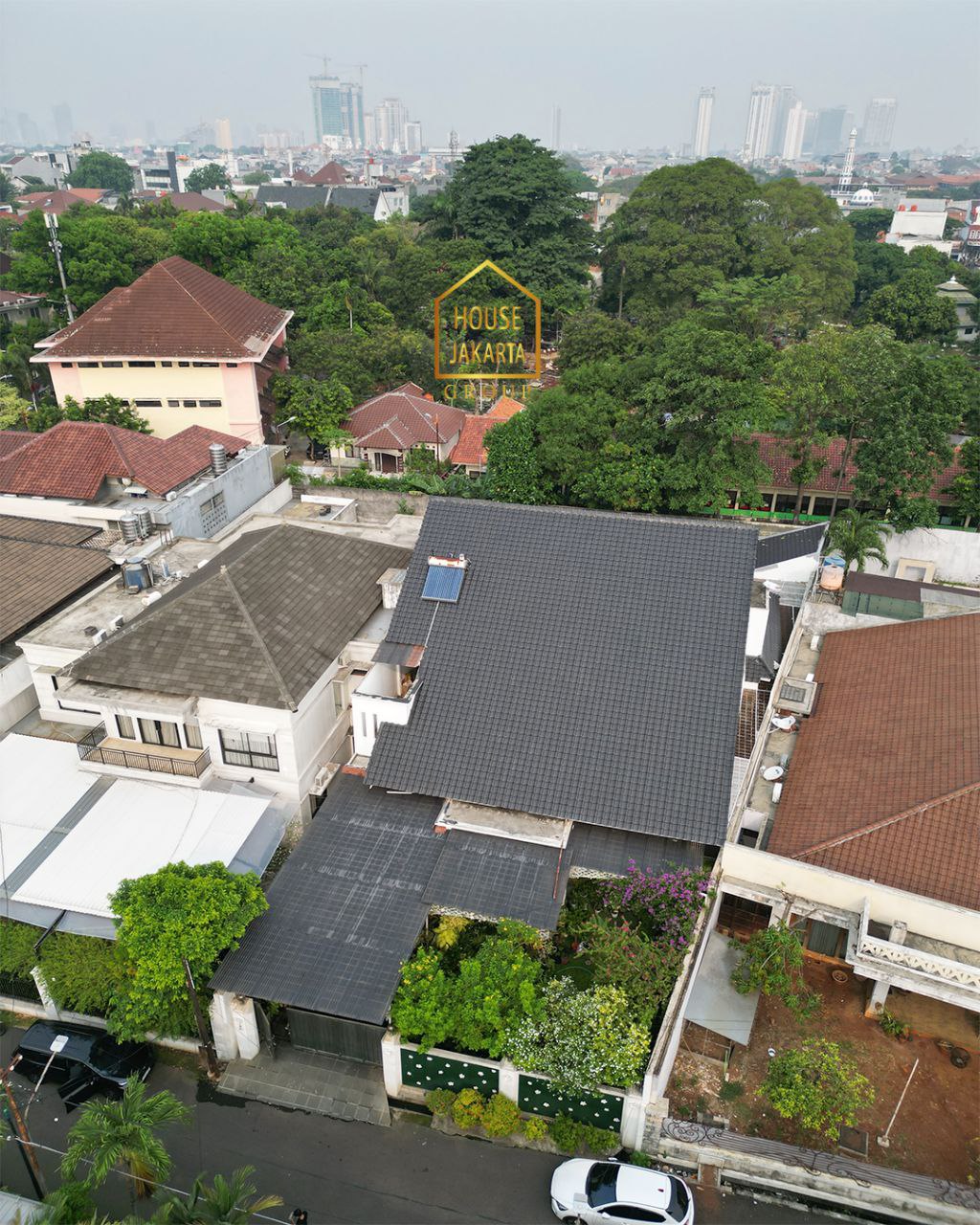 HS1718 Rumah Cantik, Radio Dalam Kebayoran Baru, Murah Dibawah NJOP