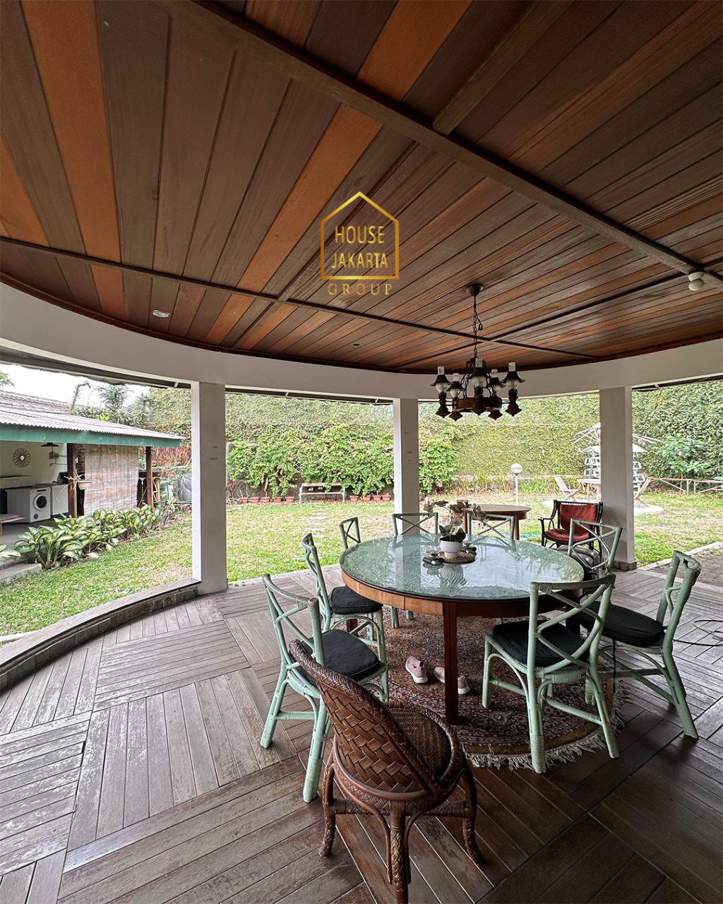 HS1732 Rumah 1,5 Lantai Siap Huni Di Cipete - Cilandak. dengan Taman Luas. Lokasi Strategis,  Dekat  Fatmawati & Simatupang