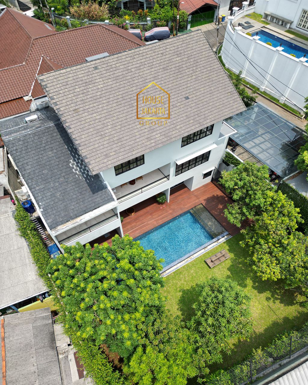 HS1733 New Renovated Kebayoran Baru Luxury House • Strategis, Dekat Senayan & Simatupang