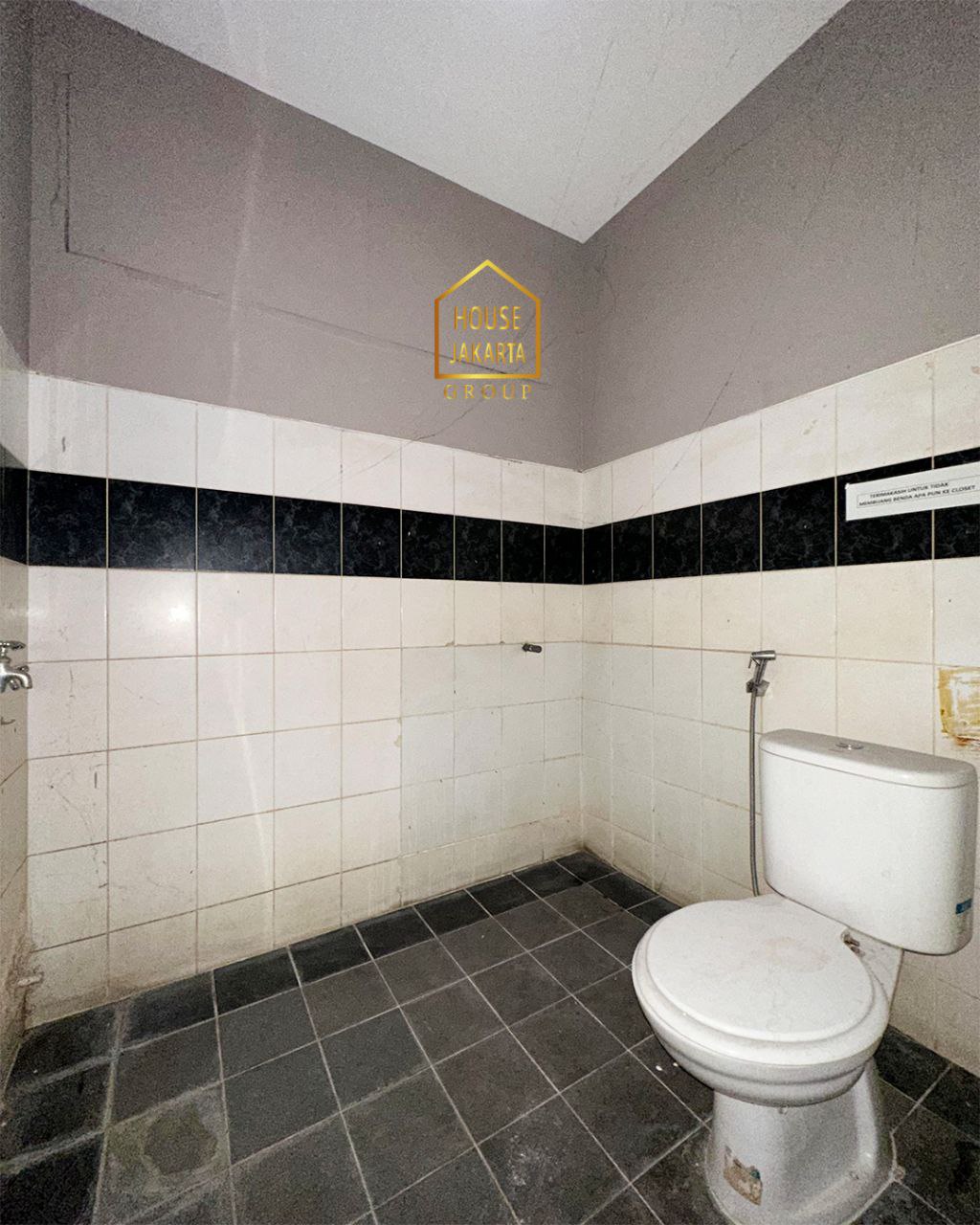 CS1746  Ruko Komersial terletak di Kebayoran Baru area bisnis dan Startegis Dekat Blok M dan Panglima Polim