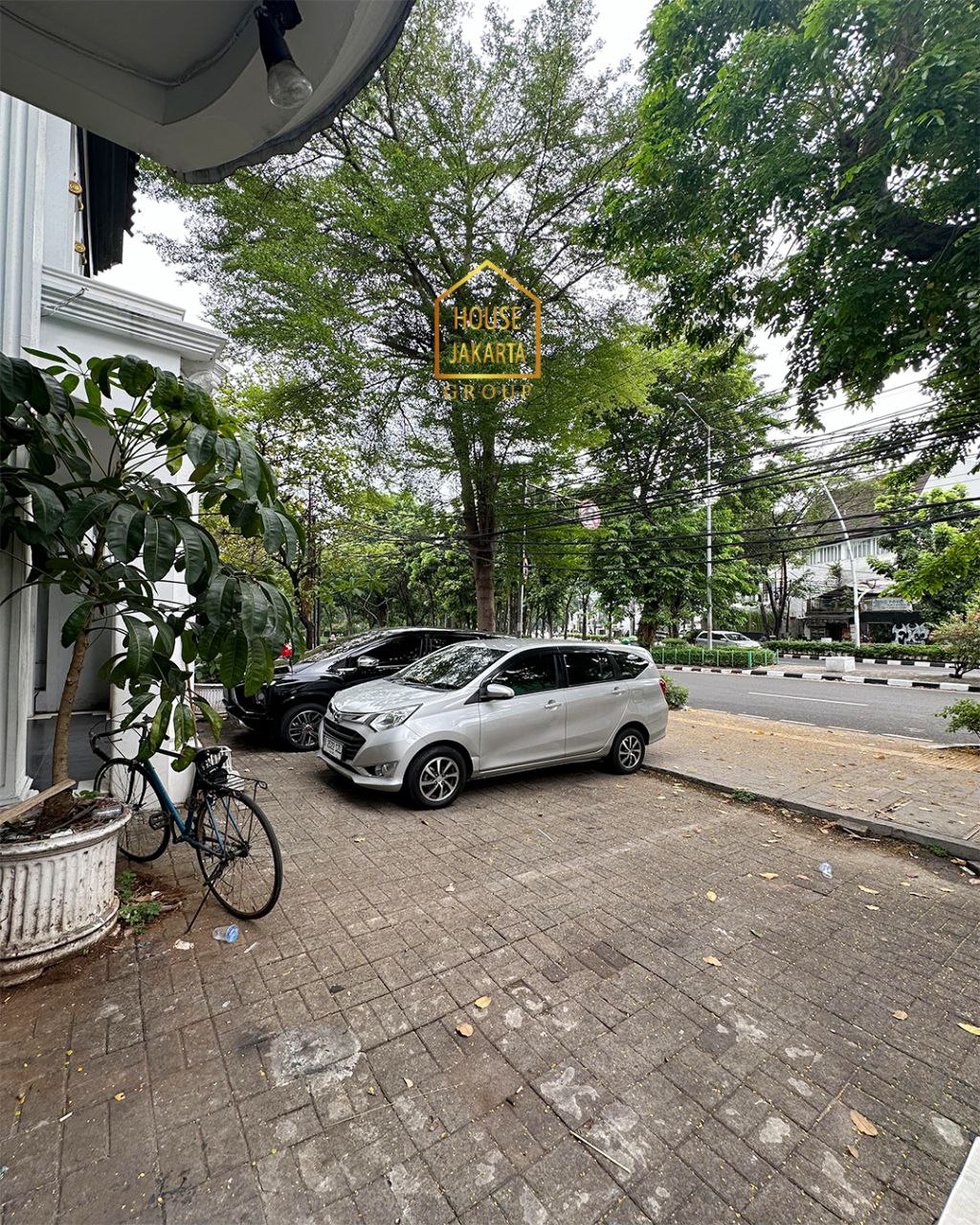 CS1746  Ruko Komersial terletak di Kebayoran Baru area bisnis dan Startegis Dekat Blok M dan Panglima Polim