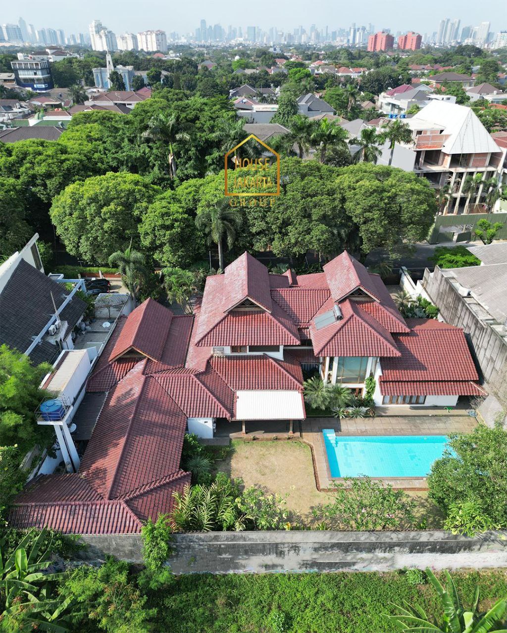 HS1751 Turun Harga!! Rumah Elegan Di Kawasan Elite Pondok Indah, Siap Huni, Dekat PIM