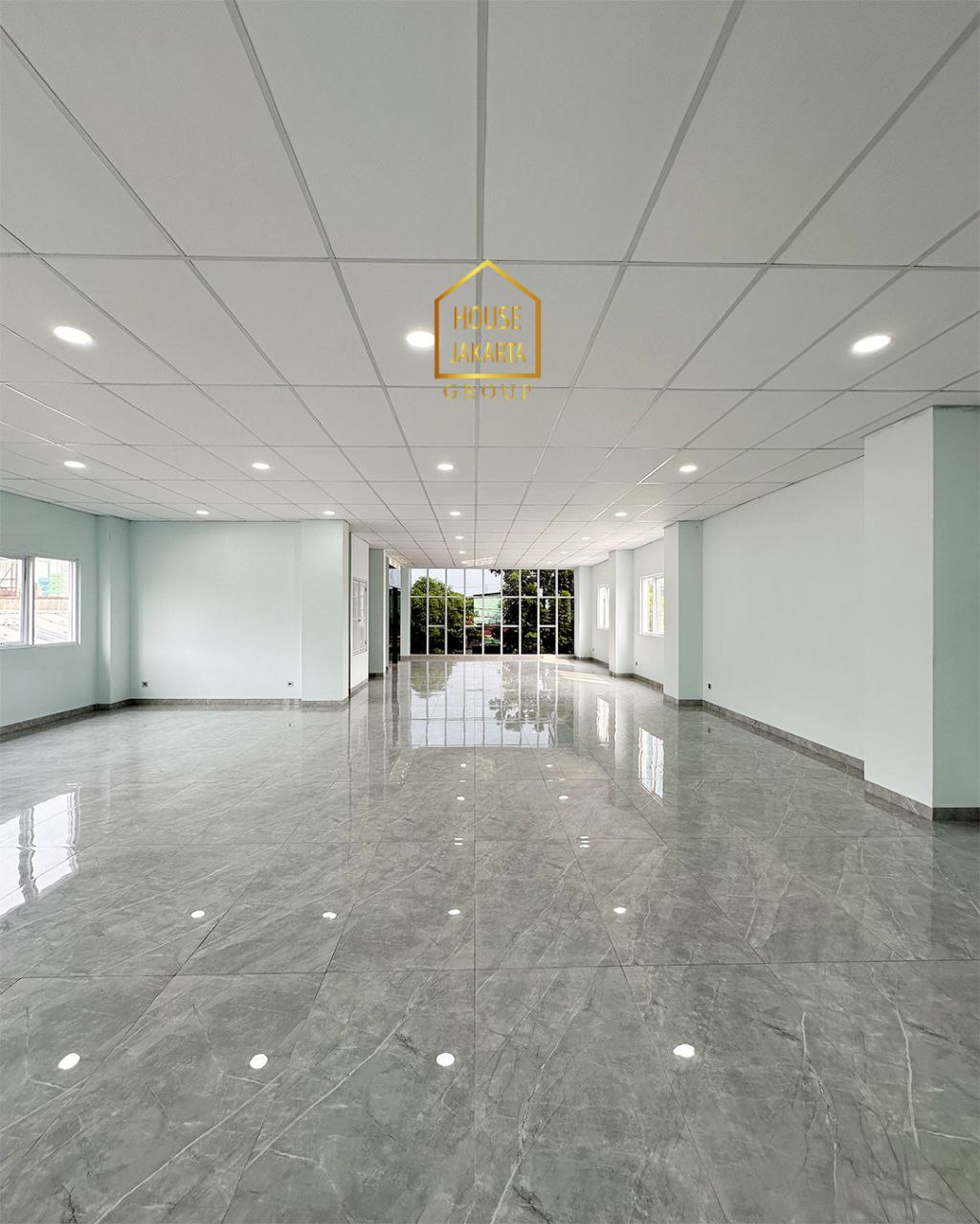 CS1755  Brand New  Gedung Kantor Cawang 4,5 Lantai, Lift & Genset • Murah • Parkir 12 • Dekat Tol