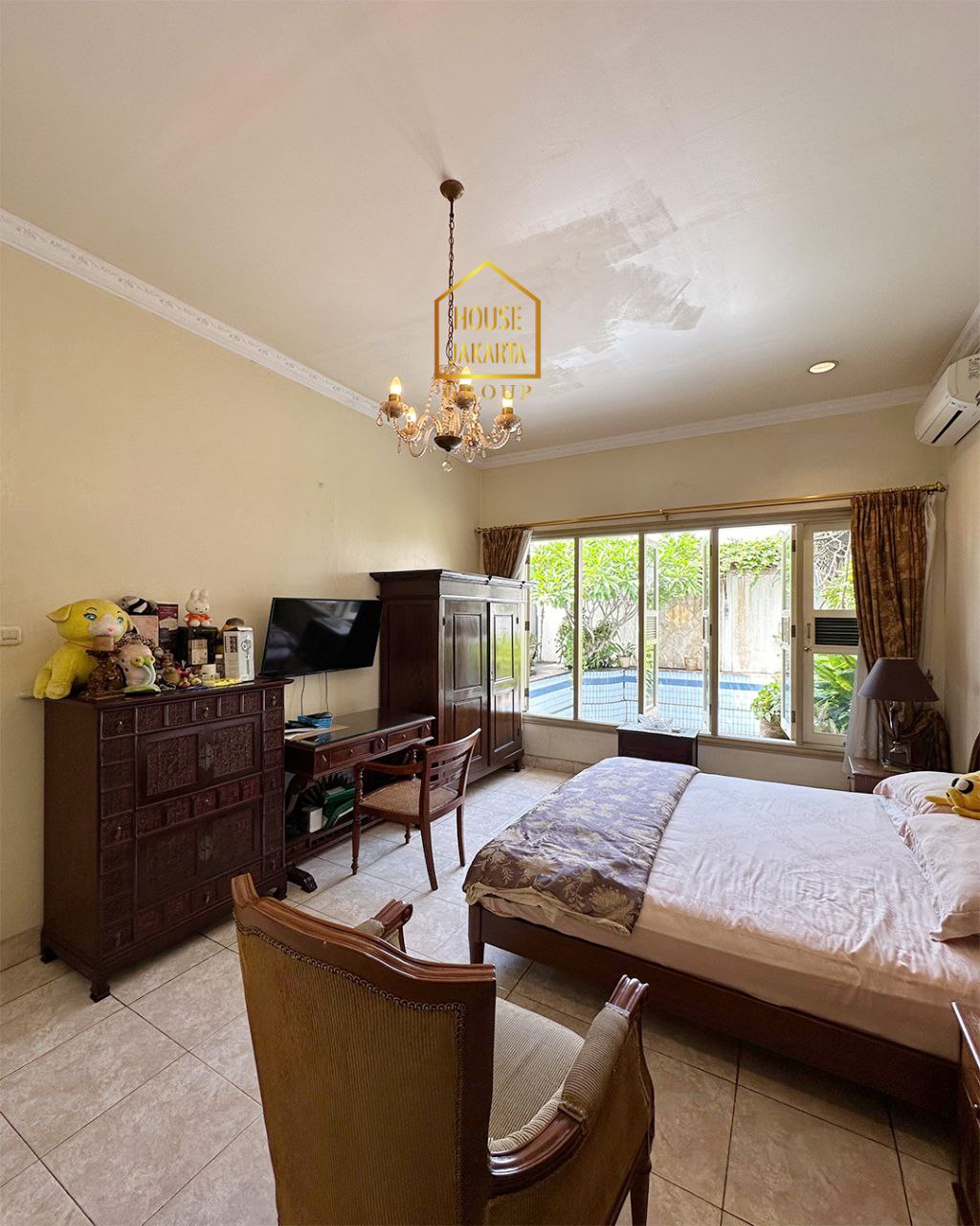 HS1756 Rumah Siap Huni Di Puri Mutiara - Cipete, Ada Pool & Taman Luas Dekat Kemang & Simatupang