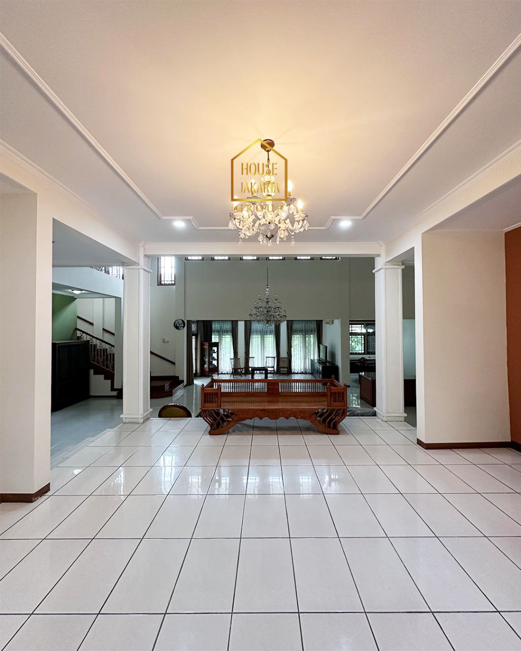 HR1757 Cozy House In Compound Area. Pejaten Barat, 2 Storey. Near Kemang & Cilandak