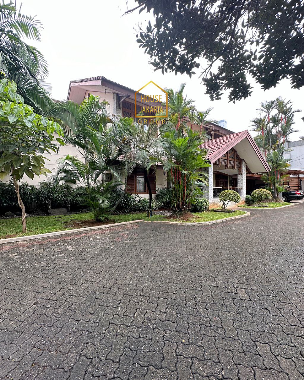 HR1757 Cozy House In Compound Area. Pejaten Barat, 2 Storey. Near Kemang & Cilandak