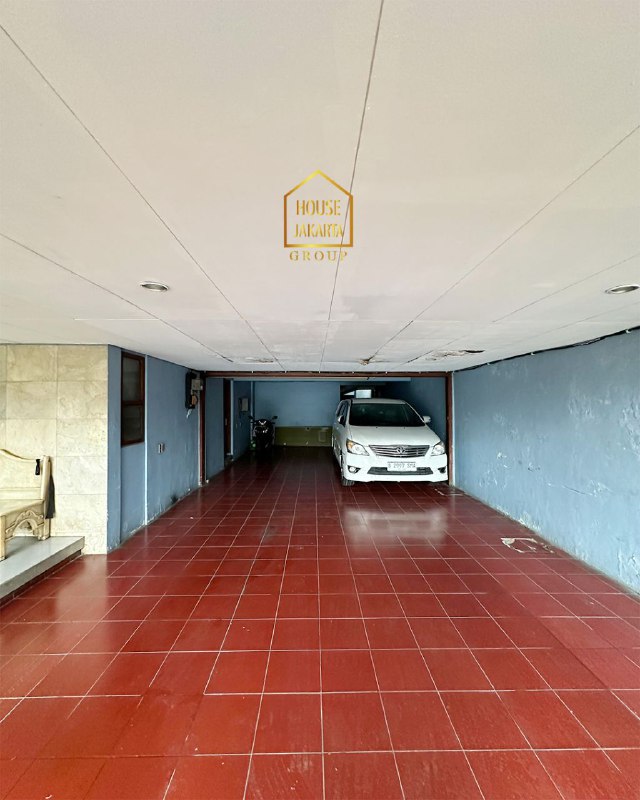 HS1759 Rumah Dengan Taman Luas Di Cipete Area, Jarang Ada, Strategis Dekat Kemang & Simatupang