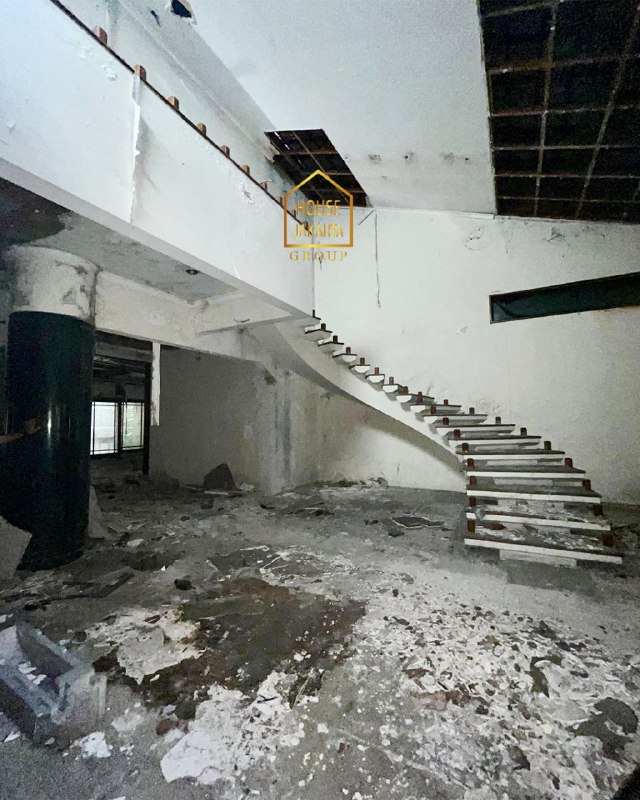 LS1762 Hitung Tanah Di Simprug Golf - Senayan, Jalan Lebar 3 Mobil, Limited