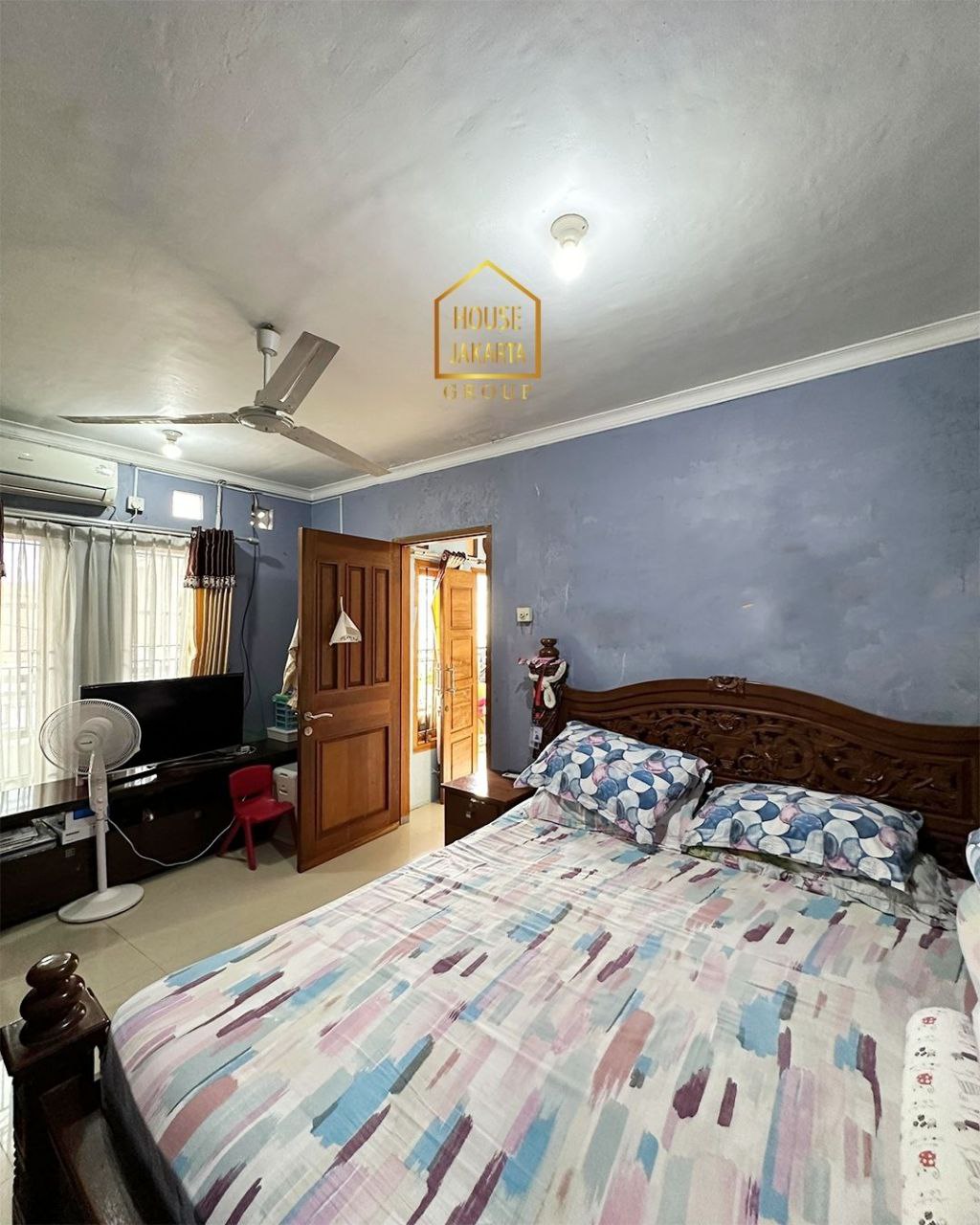 HS1765 Rumah 2 Lantai + Roftoop, Murah, Strategis, Dekat Mampang, Kemang & Kuningan