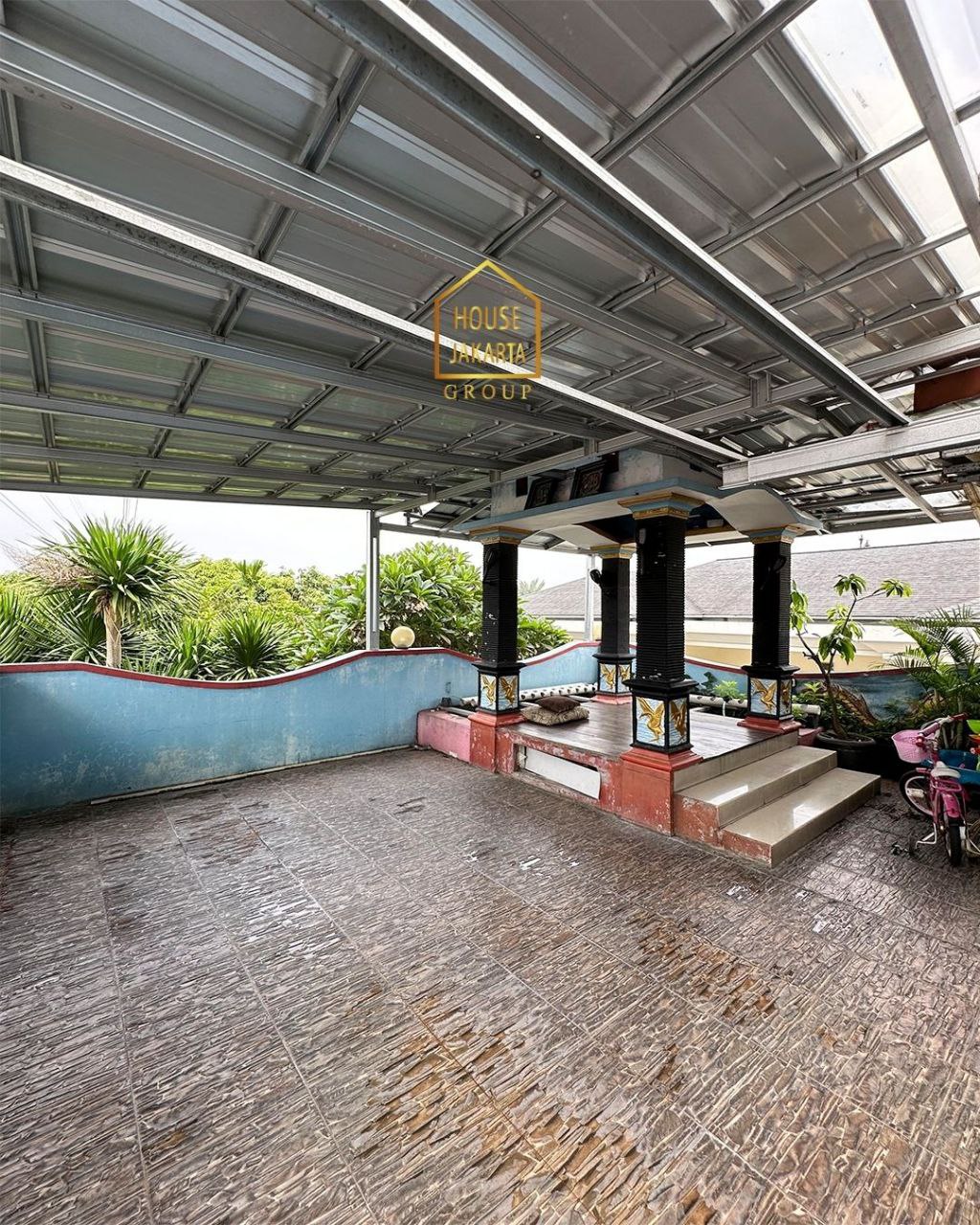 HS1765 Rumah 2 Lantai + Roftoop, Murah, Strategis, Dekat Mampang, Kemang & Kuningan