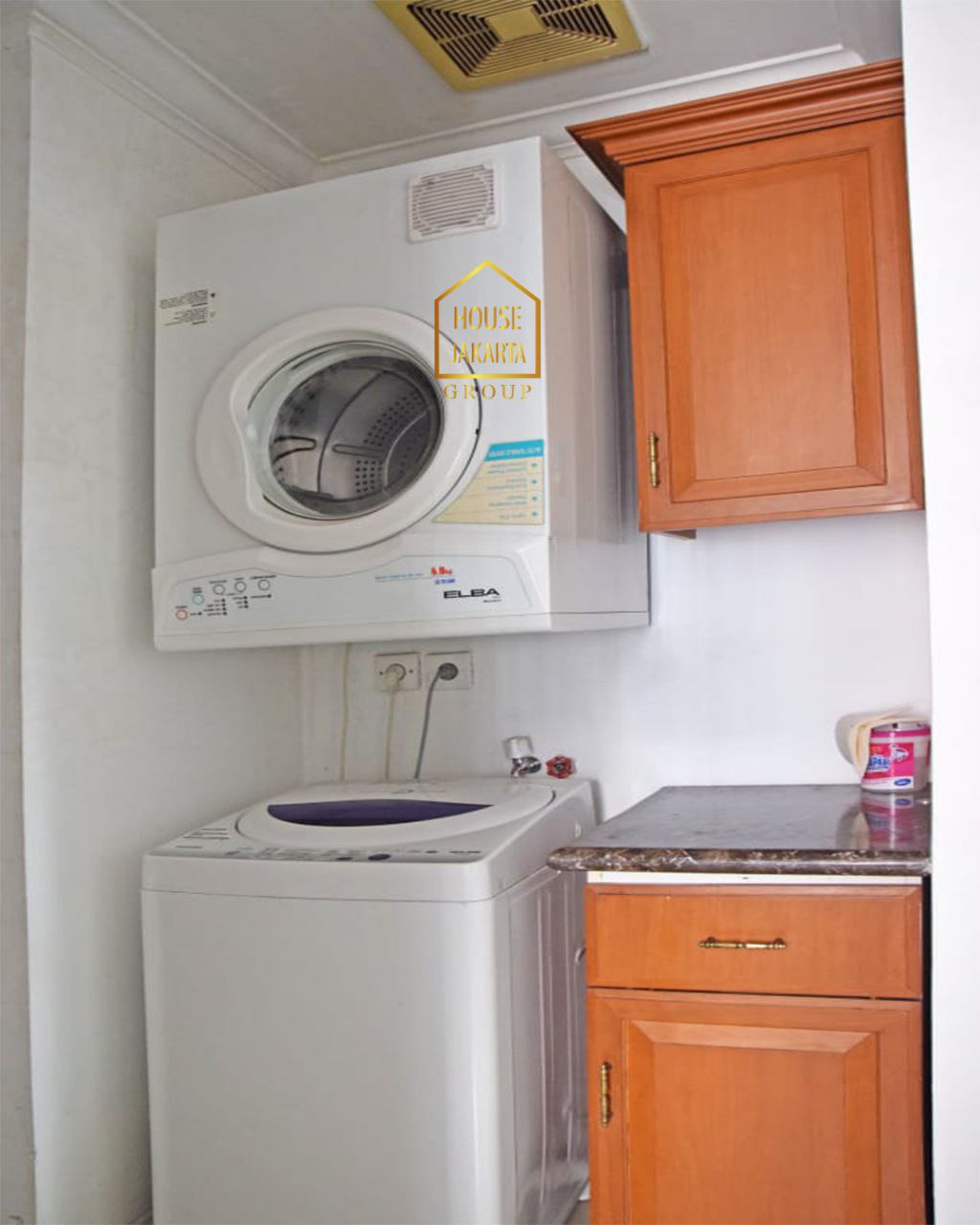 HR1773 Istana Sahit Apartement Menteng, Cozy Unit, 3 BR, Prime Location, Furnished