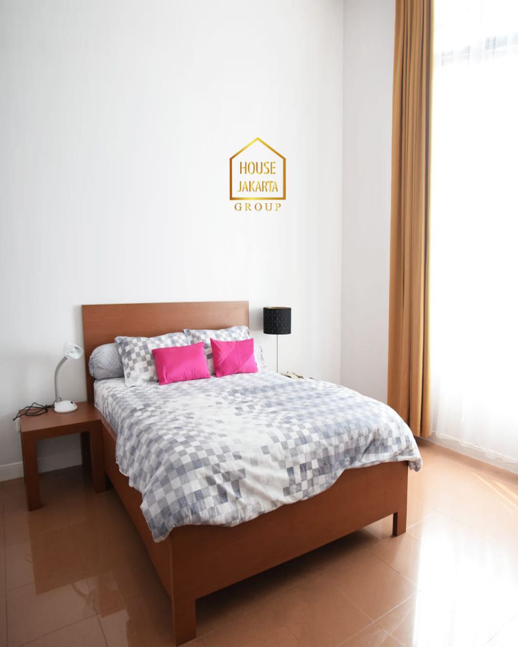 HR1773 Istana Sahit Apartement Menteng, Cozy Unit, 3 BR, Prime Location, Furnished