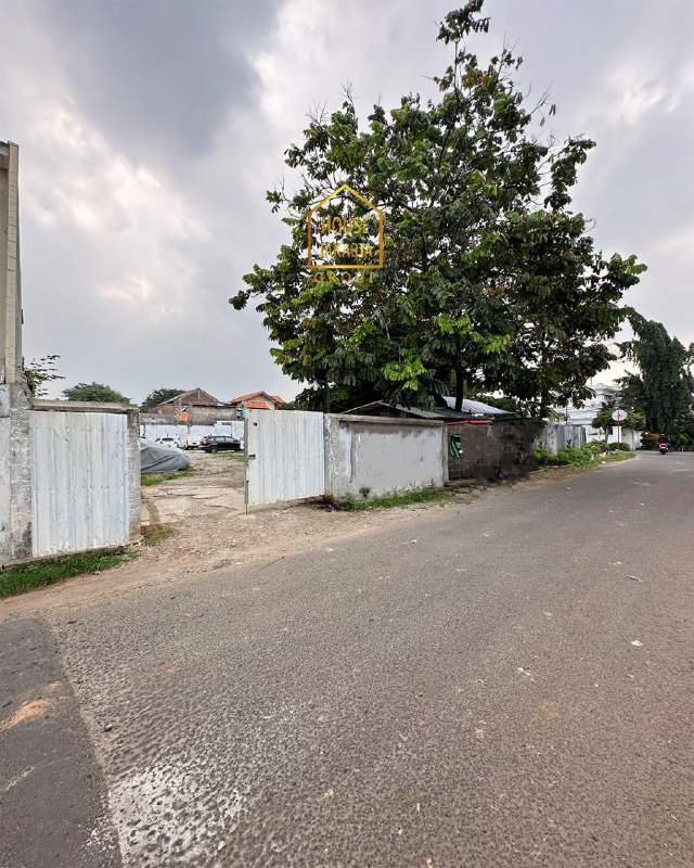 LS1776 Tanah Hook, Bentuk Persegi Di Pondok Pinang, Jalan Lebar. Strategis Dekat Pondok Indah & Simatupang