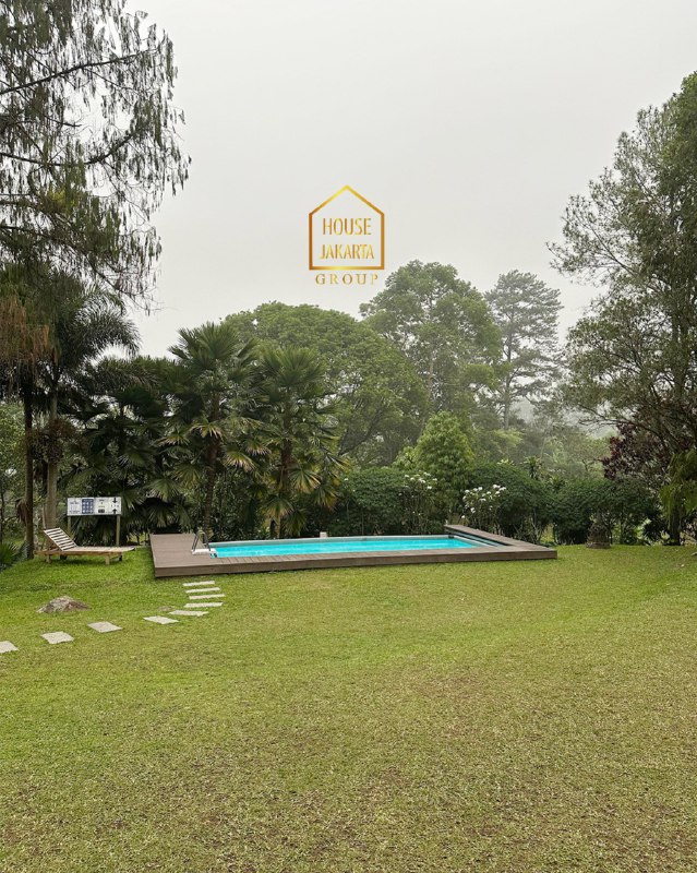 HS1782 Villa Mewah Di Puncak Bogor, 2 Lantai Semi Furnished, Good Invest Dekat Taman Safari & Cimori