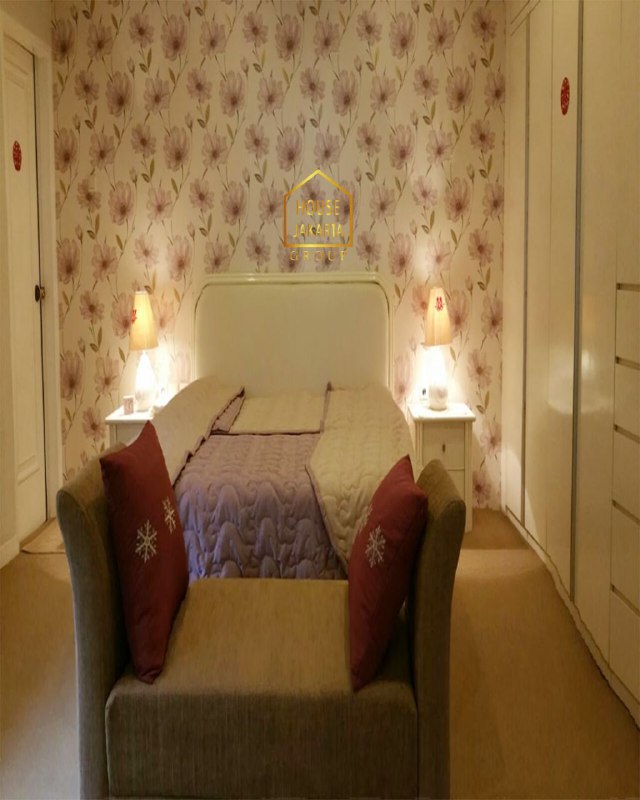 HS1791 Rumah Bagus 2 Lantai Di Pondok Indah Dengan Jalan Lebar Dan Area Tenang