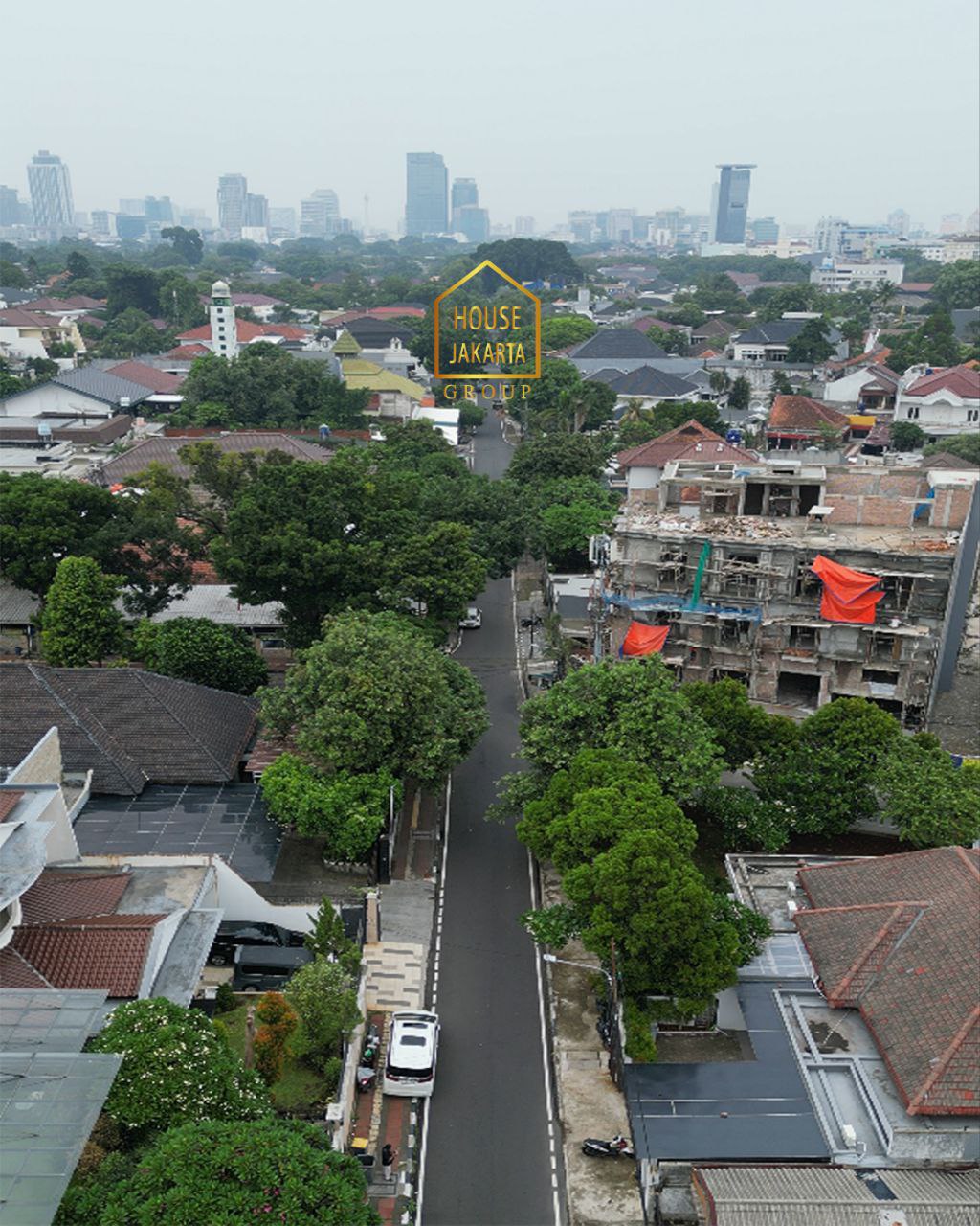 HR1800 Cozy House 2 Lantai Di Menteng. Dekat Thamrin & Kuningan