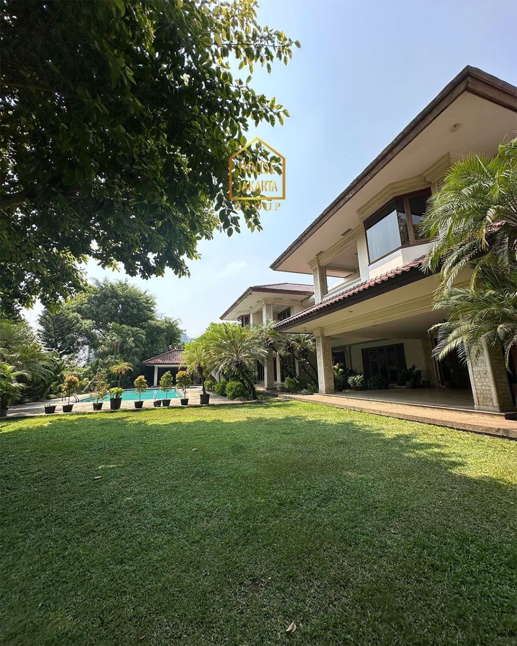 HS1802 Rumah 2 Lantai Di Pondok Indah, View Golf, Lokasi Elite Dekat PIM Dan MRT