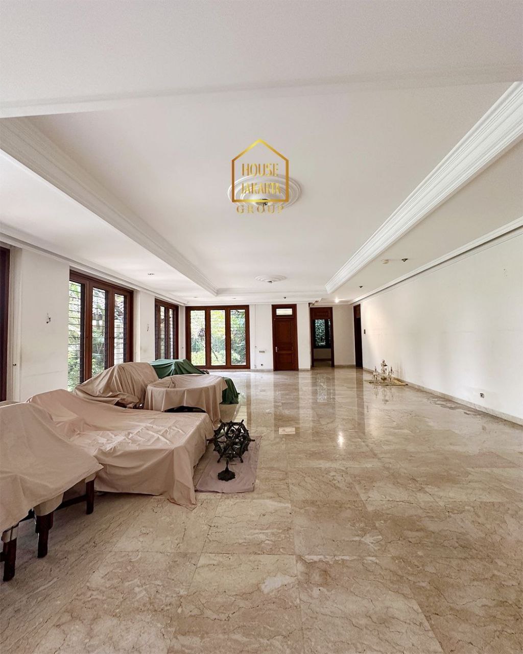 HS1802 Rumah 2 Lantai Di Pondok Indah, View Golf, Lokasi Elite Dekat PIM Dan MRT