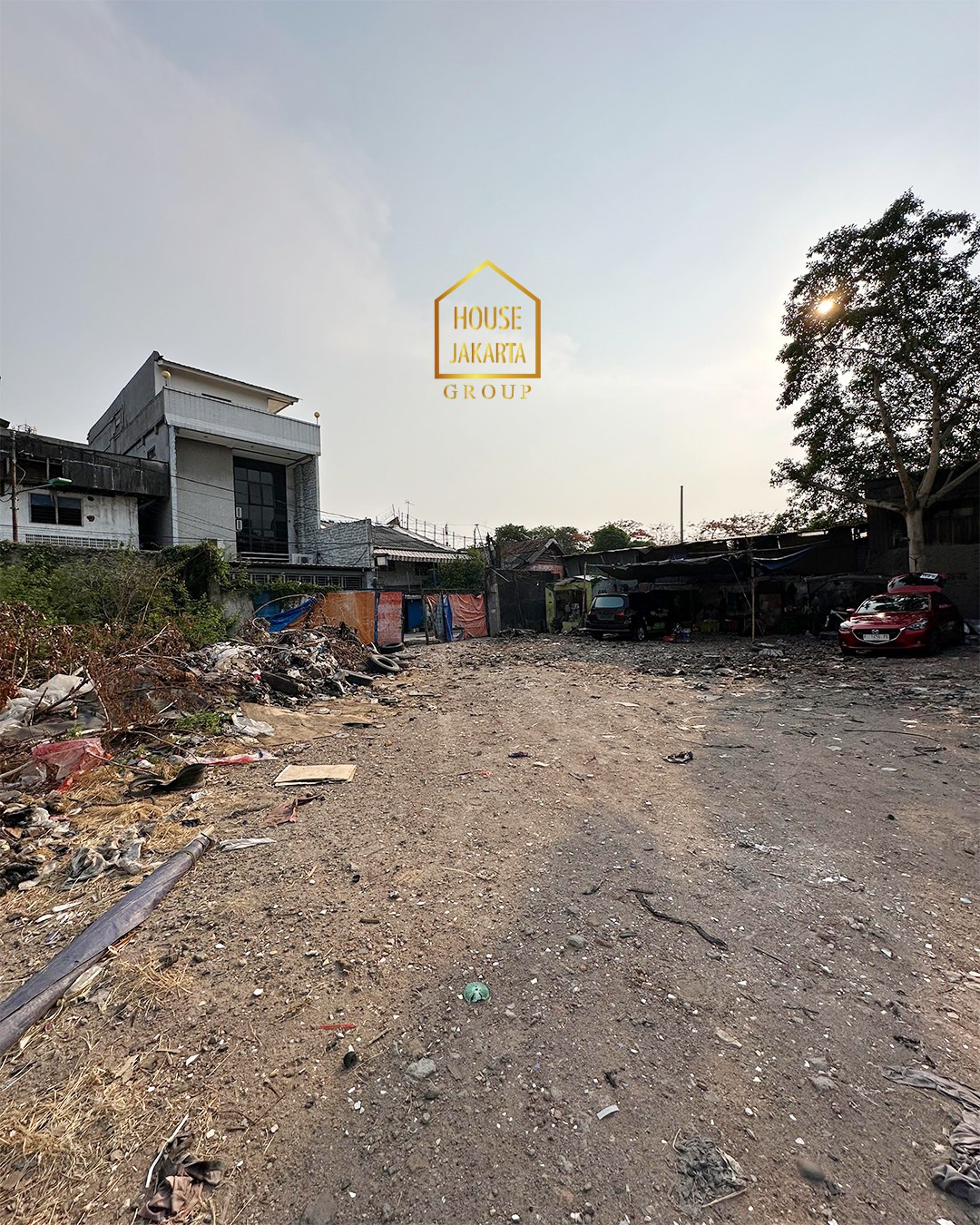LS1805 Tanah Komersial Jarang Ada Di Latumenten - Jakbar. Lokasi Strategis Dekat MT Season City