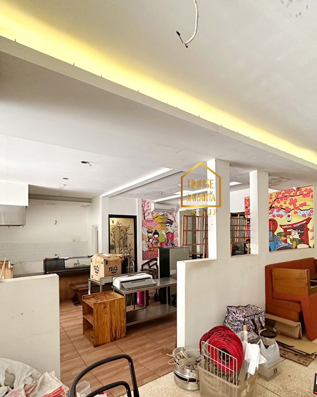 HS1806 Rumah Termurah Bisa Cafe, Resto, Daerah Bisnis Dekat SCBD. Kotak Jalan Lebar