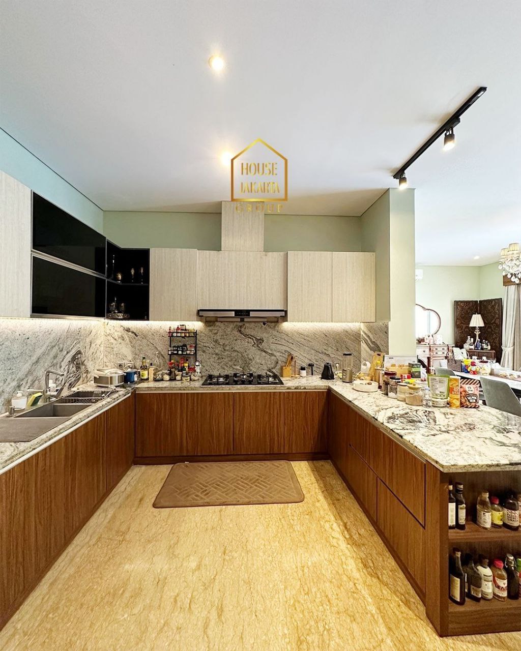 HS1810 Tebet Brand New Modern House Dekat Taman Eco Park & Tol Tebet