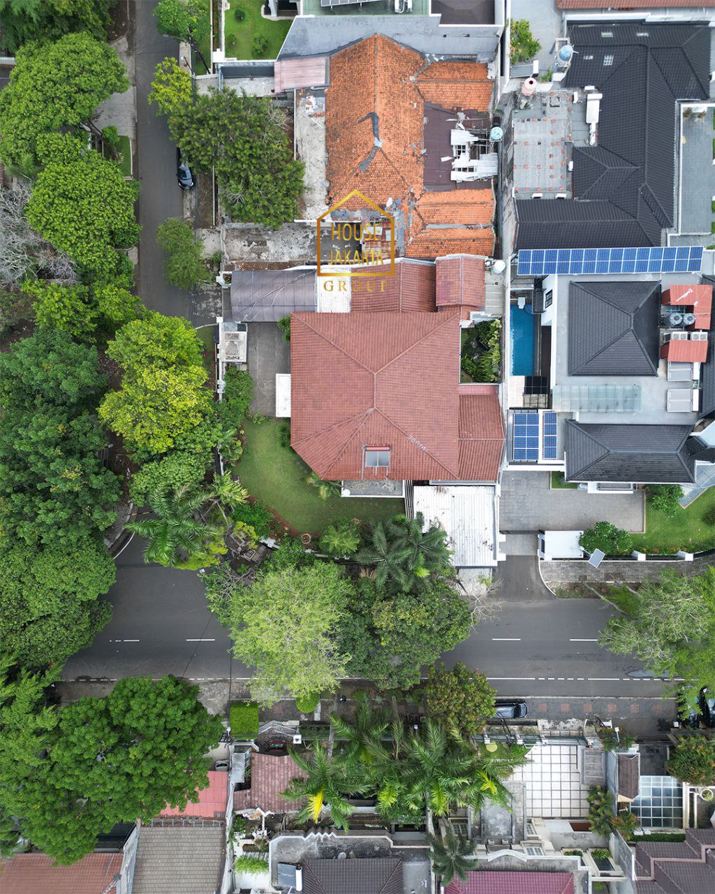 HS1832 Rumah Bagus DI Keabayoran Baru. Siap Huni. Strategs Jarang Ada. Hook Dekat SCBD Simatupang & Kemang