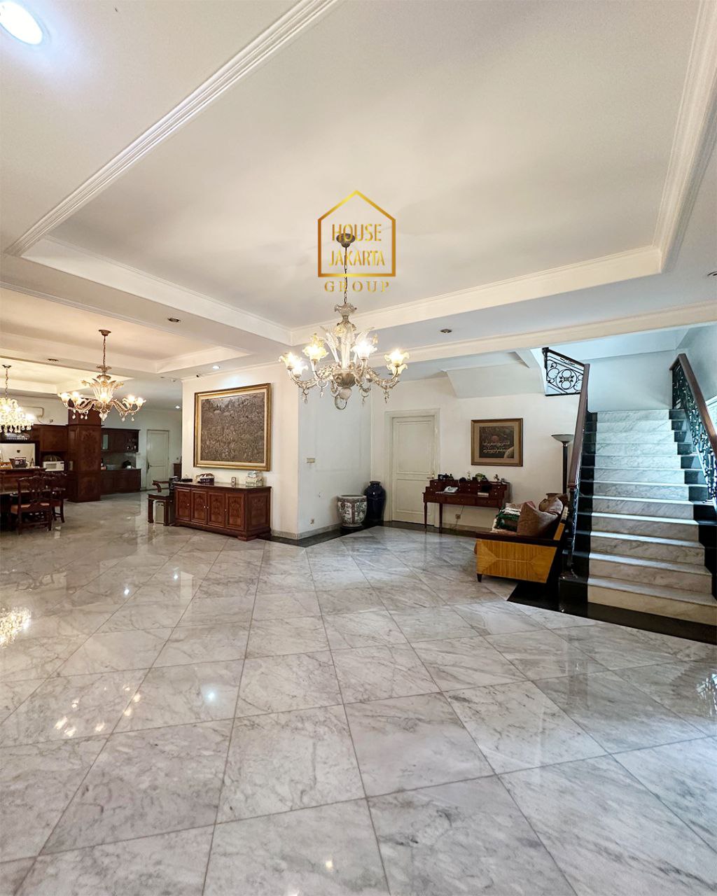 HS1832 Rumah Bagus DI Keabayoran Baru. Siap Huni. Strategs Jarang Ada. Hook Dekat SCBD Simatupang & Kemang