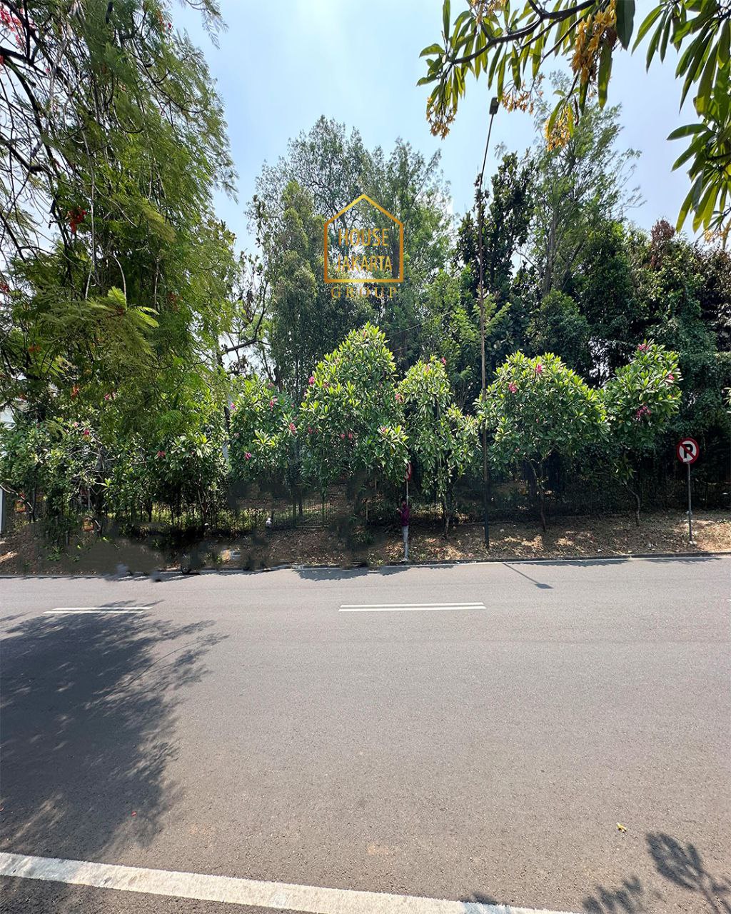 LS1835 Tanah Persegi Lokasi Elite Pondok Indah. Lokasi Strategis Jarang Ada. Dekat PIM & Simatupang