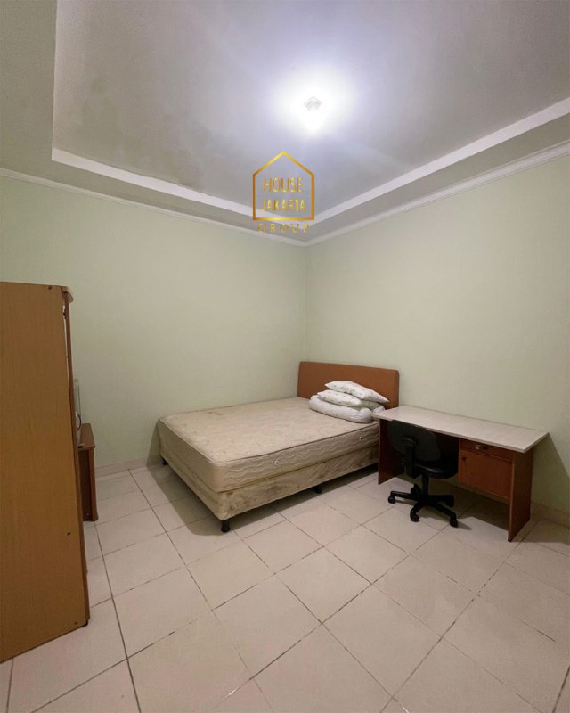 HS1849 Rumah Kost 2 Lantai Di Senopati - Kebayoran Baru. 13 Kamar. Area Elite Dekat SCBD Jalan Lebar