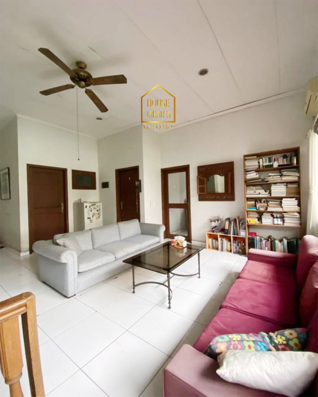 HS1853 Rumah 2 Lantai Siap Huni Senopati Area • Depan Taman • Murah • Limited • Dekat SCBD