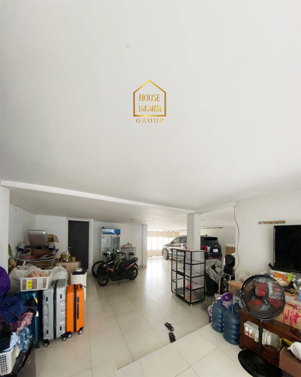 HS1856 Rumah 3 Lantai Siap Huni Cilandak Barat, Lantai Marmer, Fully Furnished, Dekat Simatupang