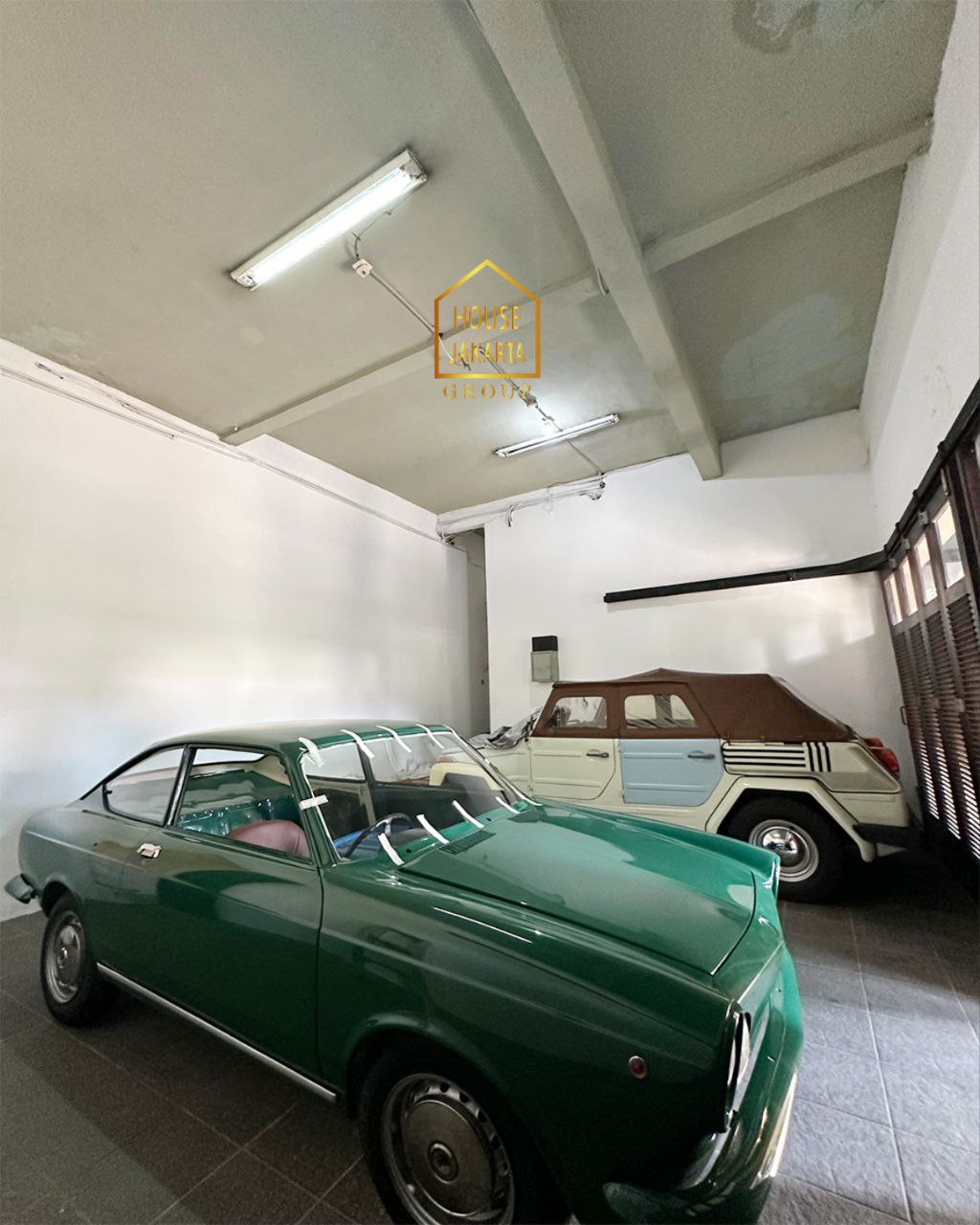 HS1858 Rumah Pondok Indah 2 Lantai, Ada Pool, Elite, Dekat PIM & Simatupang