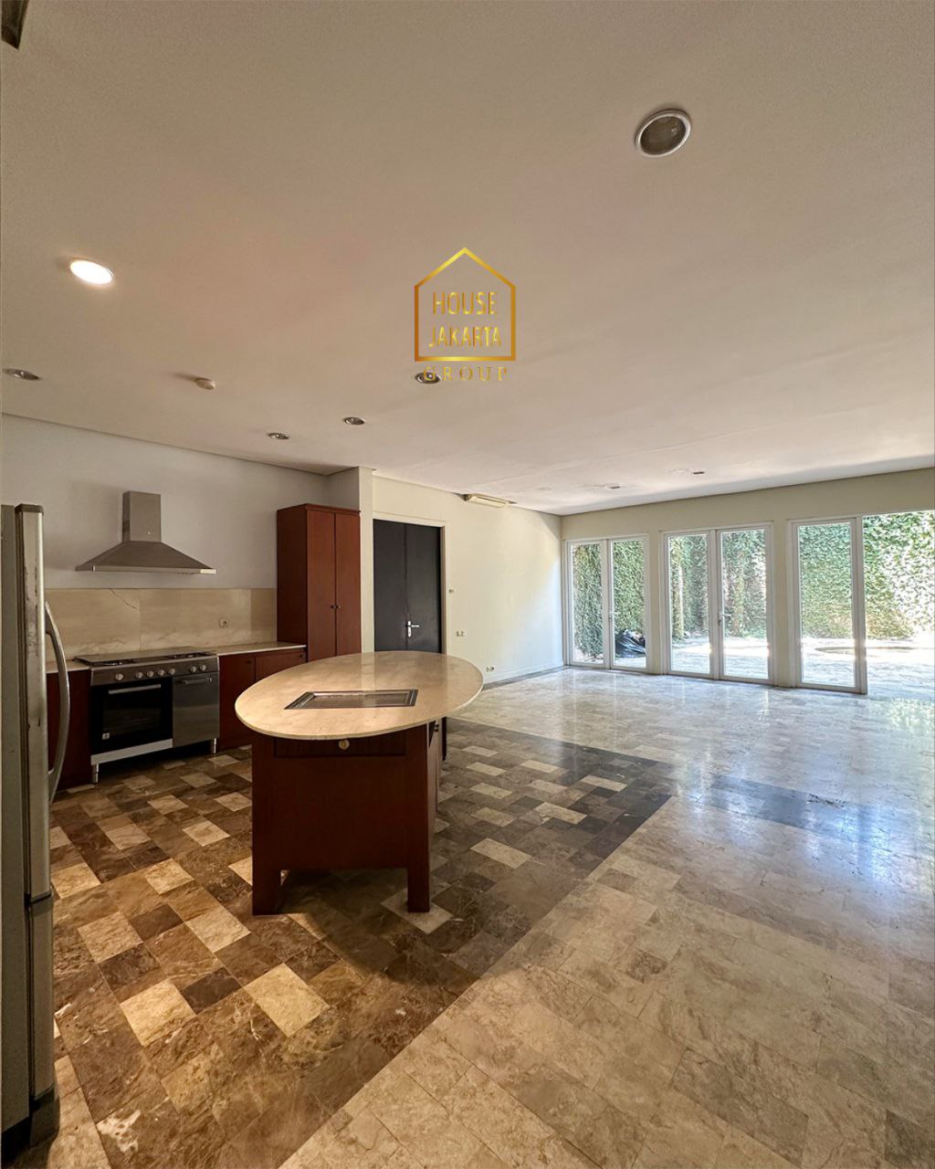 HS1858 Rumah Pondok Indah 2 Lantai, Ada Pool, Elite, Dekat PIM & Simatupang