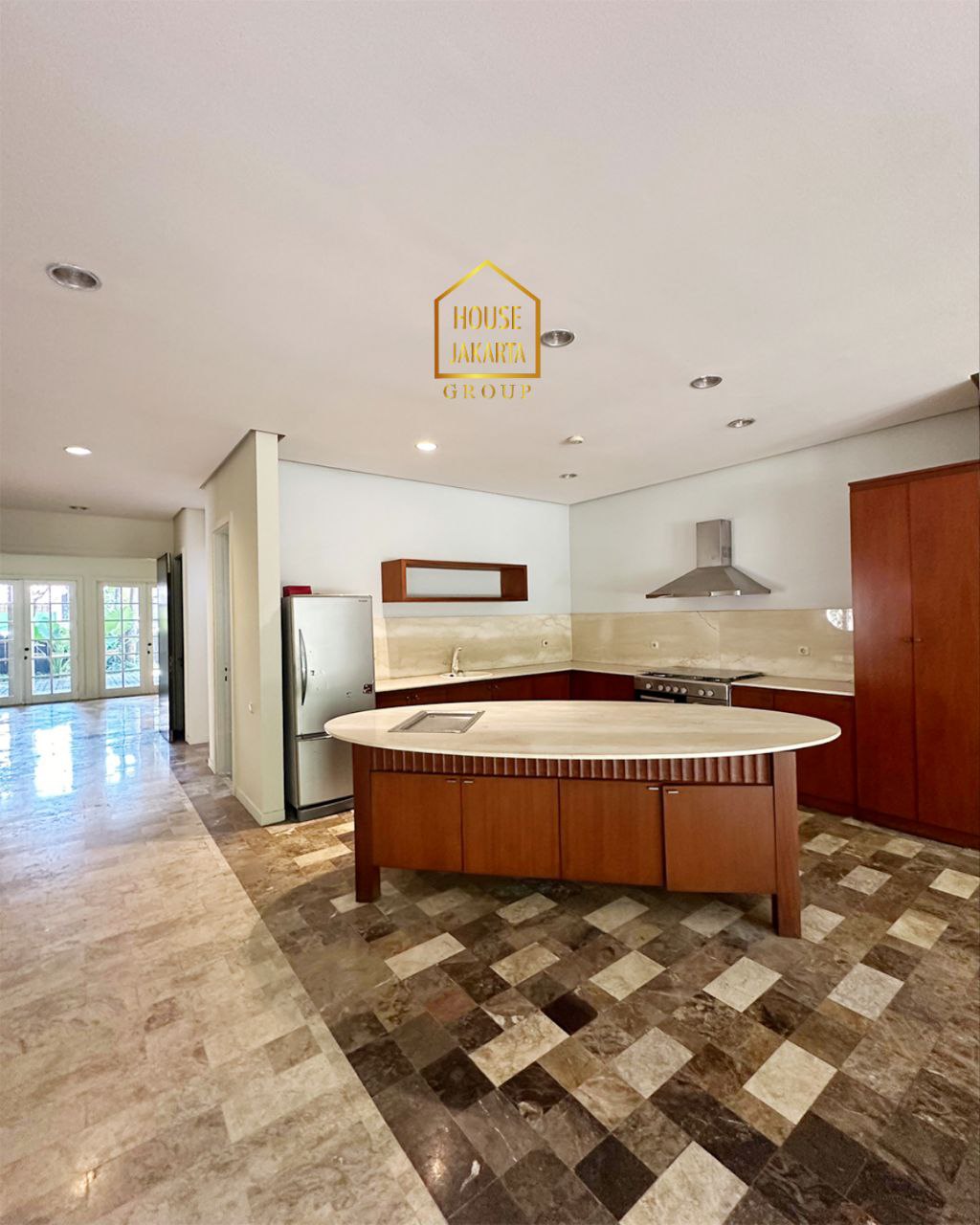 HS1858 Rumah Pondok Indah 2 Lantai, Ada Pool, Elite, Dekat PIM & Simatupang