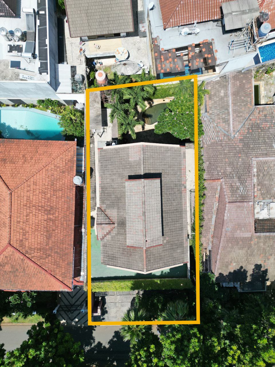 HS1858 Rumah Pondok Indah 2 Lantai, Ada Pool, Elite, Dekat PIM & Simatupang