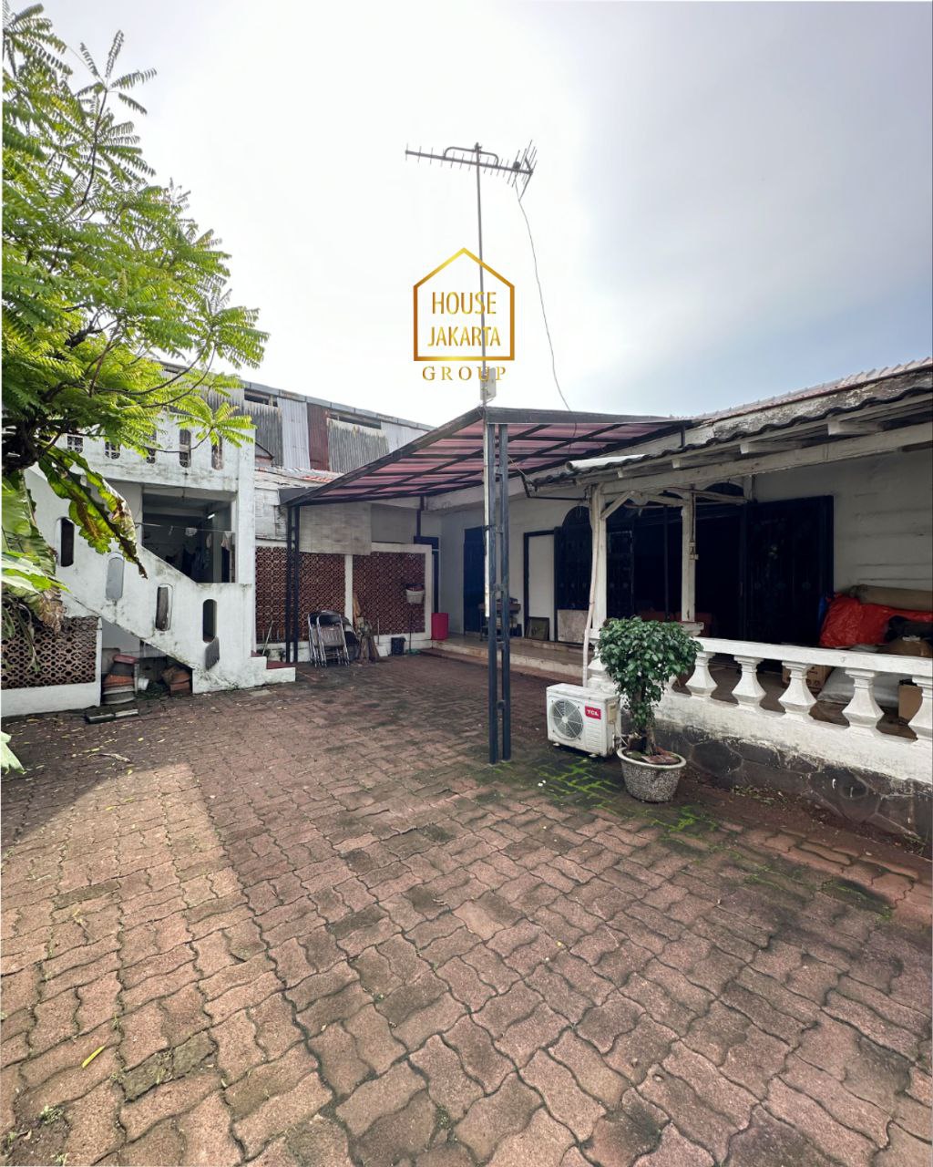 HS1861  Rumah Murah dengan Halaman Luas Di Kalibata - Pancoran • Lokasi Strategis Dekat Simatupang, Kemang & Kuningan