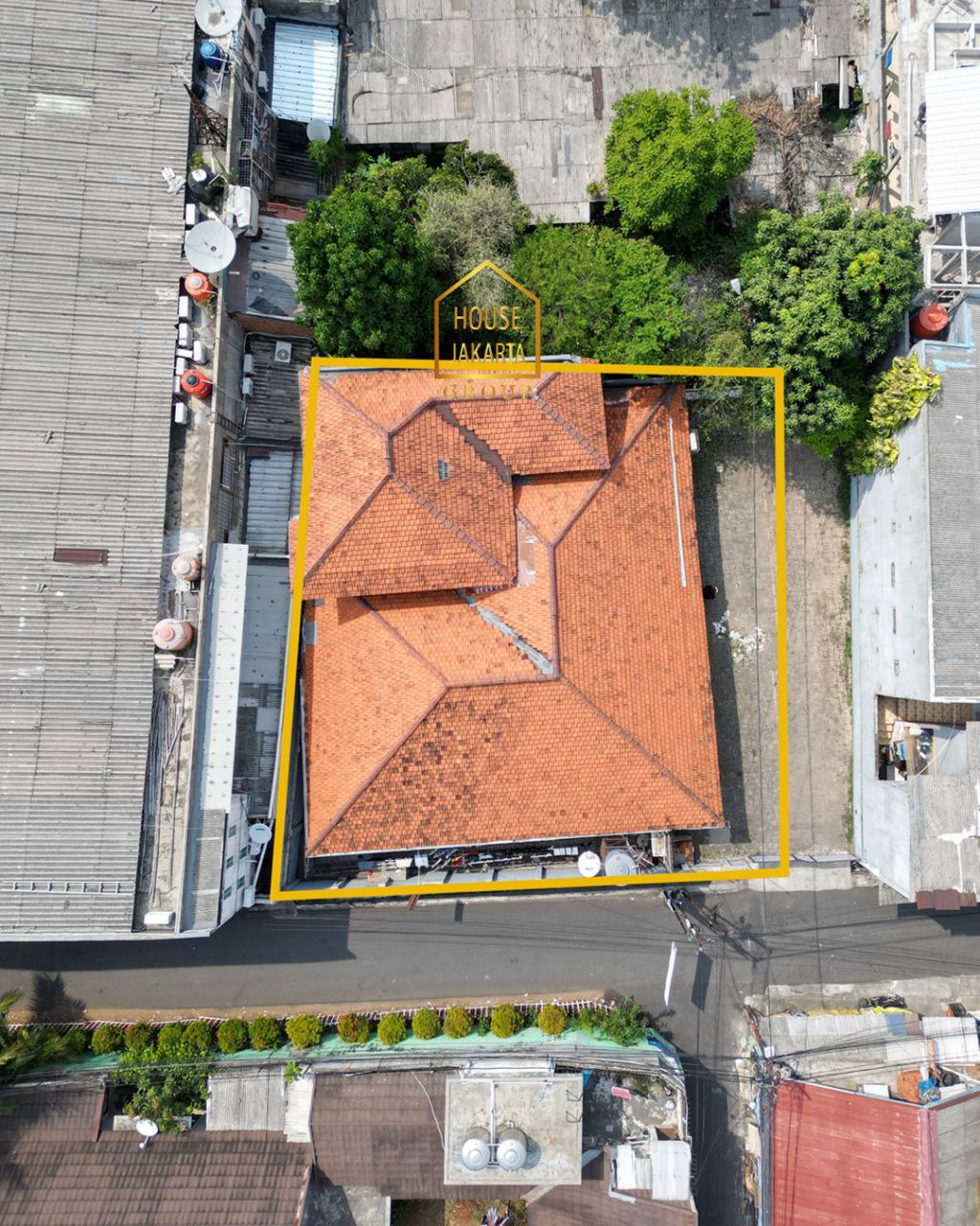 HS1879 Rumah Gandaria 2 Lantai, Taman Luas. Strategis,  Jarang Ada Dekat Pondok Indah