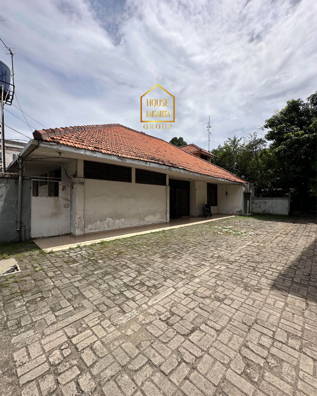 HS1879 Rumah Gandaria 2 Lantai, Taman Luas. Strategis,  Jarang Ada Dekat Pondok Indah